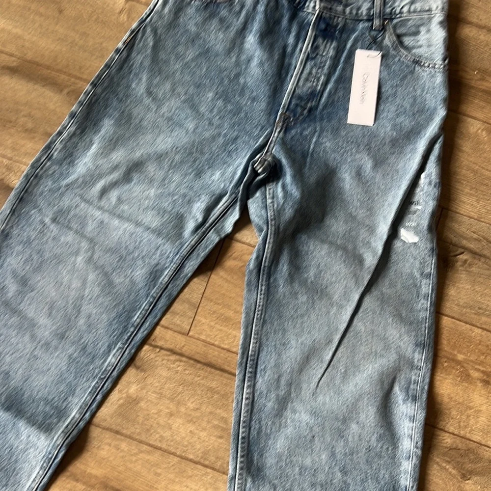 Calvin Klein men’s jeans 90s loose fit